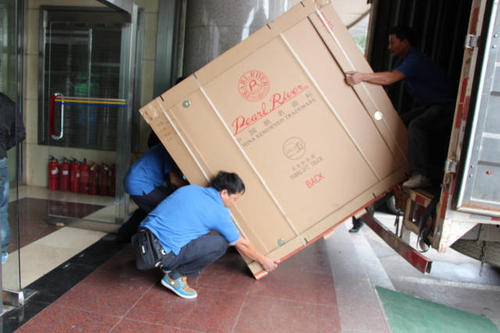 保靖钢琴贵重工艺品无忧运